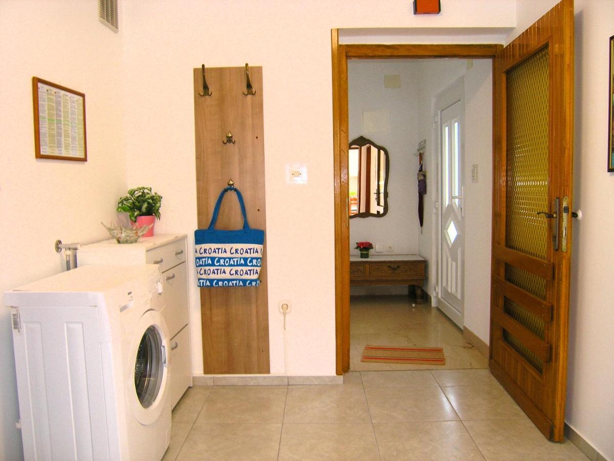 Apartments Natasa كرك المظهر الخارجي الصورة