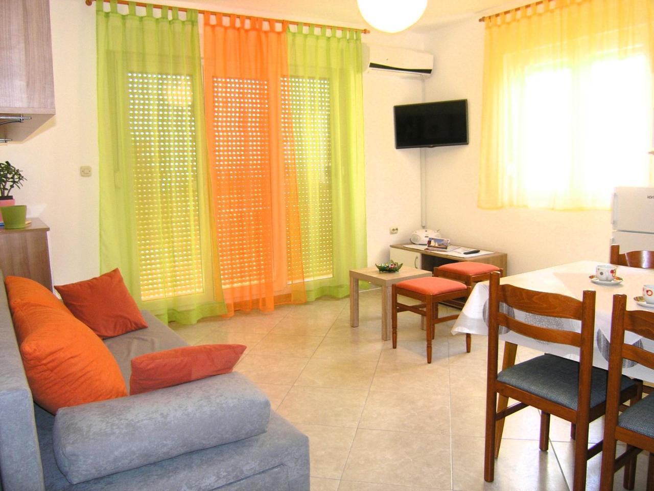 Apartments Natasa كرك المظهر الخارجي الصورة